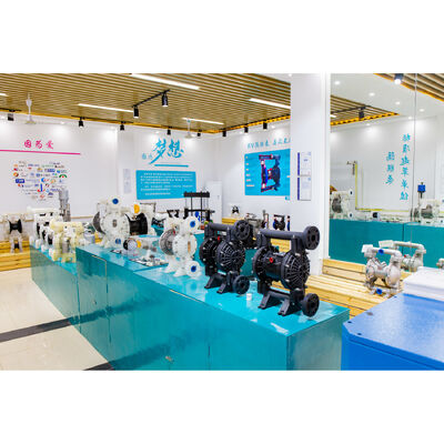 Bomba neumática de diafragma de alto rendimiento con caudal de 1022 L/M, presión máxima de 120 psi y material de hierro dúctil